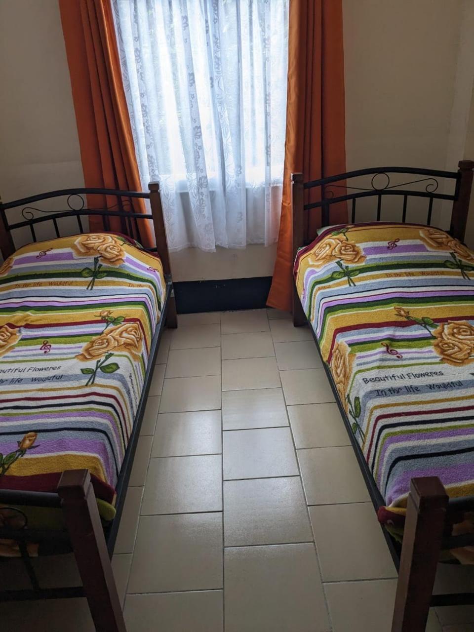 De Kolibrie Appartementen Paramaribo Exterior foto